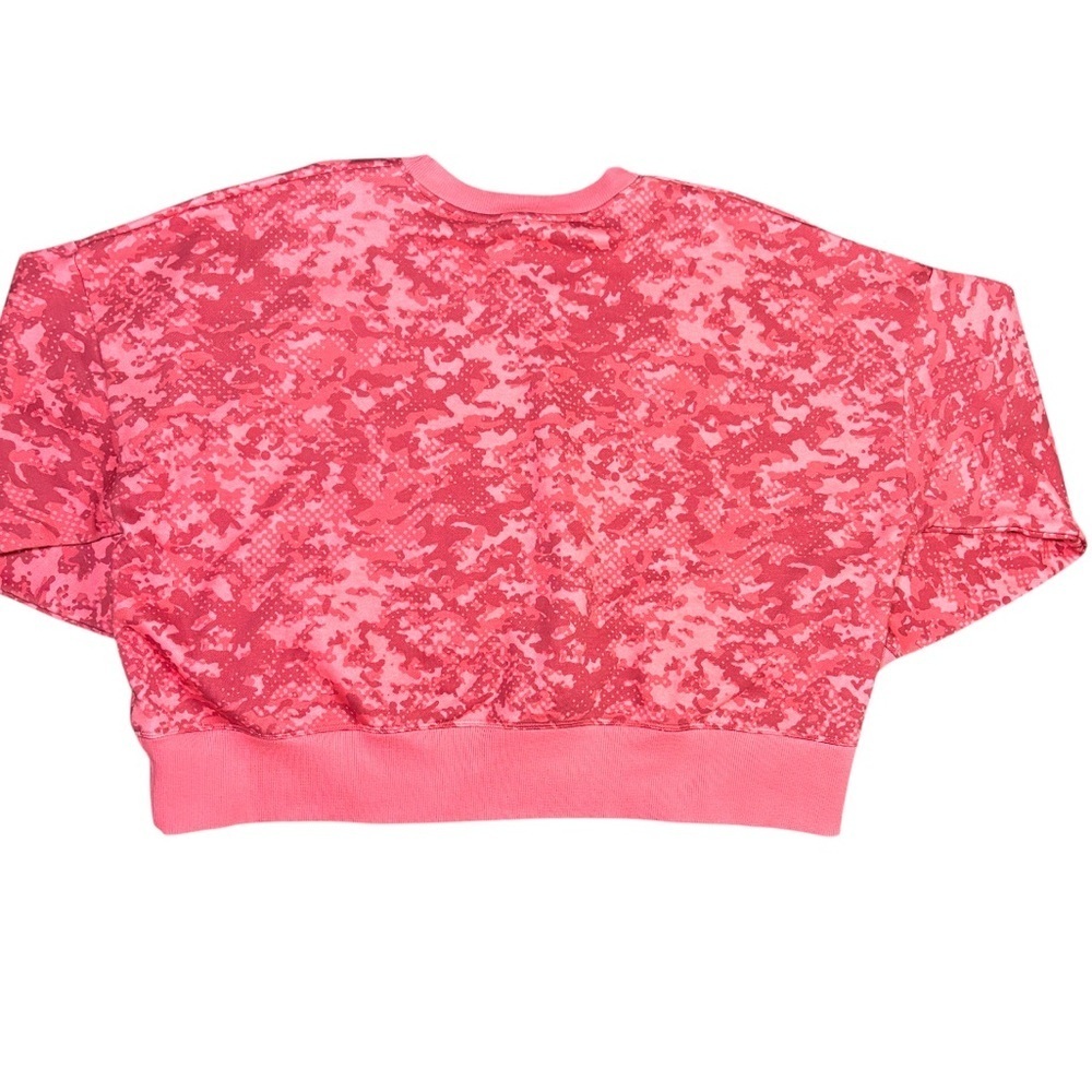 Pink Camo Sweatshirt Fall Layering NWT Athleisure Size Large - Picture 2 of 6